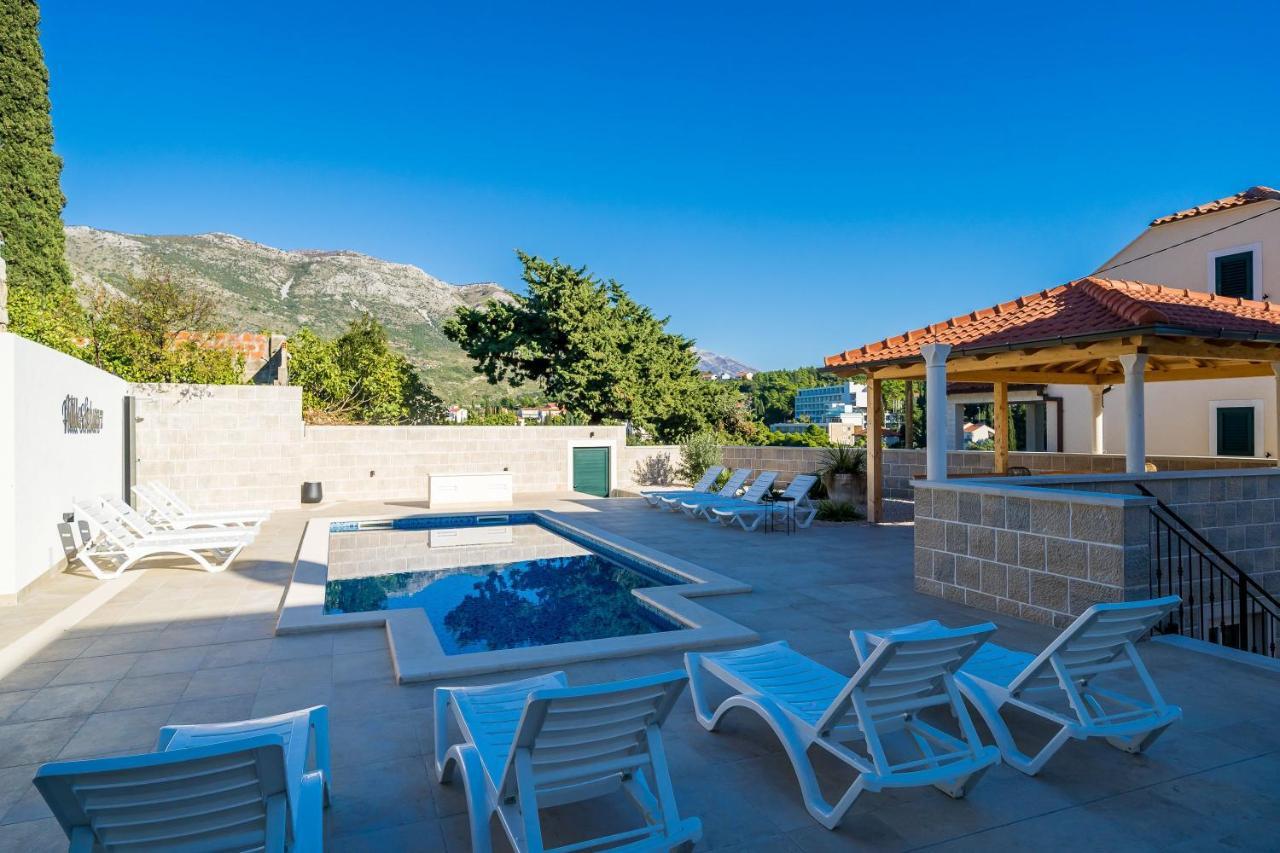Residence & Pool Villa Schwarz Suites 察夫塔特 外观 照片
