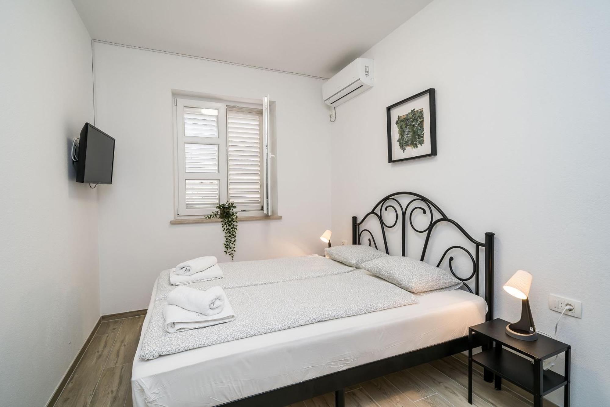 Residence & Pool Villa Schwarz Suites 察夫塔特 客房 照片